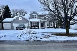 3472 Mason Ridge Dr NE, Grand Rapids, MI 49525 - Photo 1