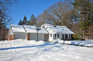 244 Leisure Ln, Holland, MI 49424 - Photo 1
