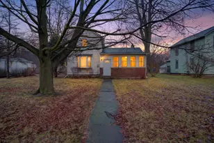 2013 Cooper Rd, Jackson, MI 49202 - Photo 1