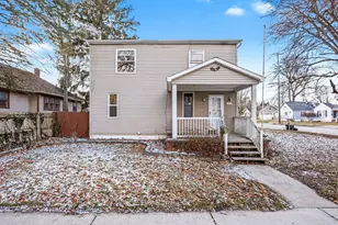 1933 Delaware St, Saginaw, MI 48602 - Photo 1