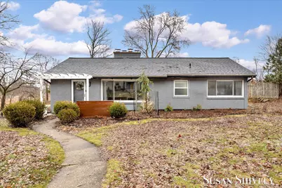 1330 Woodland Avenue NW, Grand Rapids, MI 49504 - Photo 1