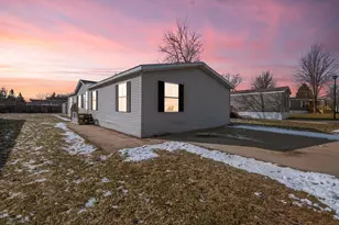 4458 Jardin Dr NW, Walker, MI 49534 - Photo 1