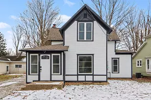 365 W Orleans St, Otsego, MI 49078 - Photo 1