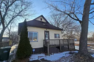 759 Emerald St, Muskegon, MI 49442 - Photo 1