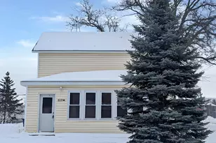 809 Maple St, Grayling, MI 49738 - Photo 1