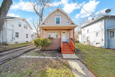 209 W High Street, Jackson, MI 49203 - Photo 1