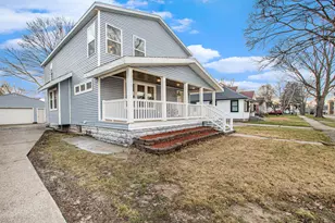 1063 W Forest Ave, Muskegon, MI 49441 - Photo 1