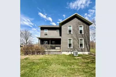 607 N 18th Street, Niles, MI 49120 - Photo 1