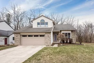 1374 Colony Dr, Saline, MI 48176 - Photo 1