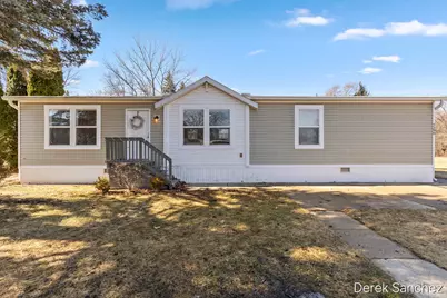 7296 W Maize Drive NE, Belmont, MI 49306 - Photo 1