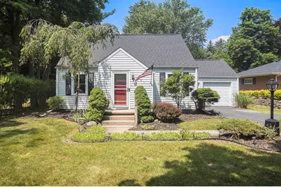 631 N Linden Street, Marshall, MI 49068 - Photo 1