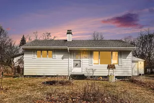 621 Linn Ave, Battle Creek, MI 49014 - Photo 1