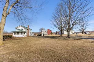 8360 Day Rd, Pittsford, MI 49271 - Photo 1