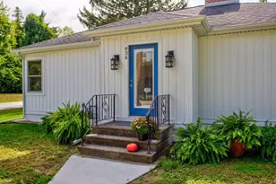 936 Superior St, South Haven, MI 49090 - Photo 1