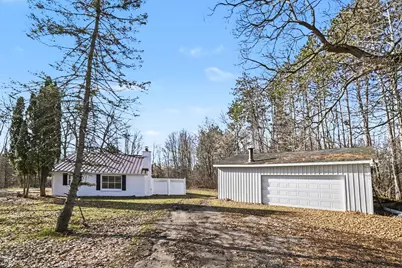 8846 E State Road, Haslett, MI 48840 - Photo 1