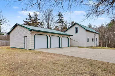 614 W South Street, Greenville, MI 48838 - Photo 1