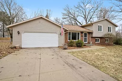 306 Davis Street, Paw Paw, MI 49079 - Photo 1
