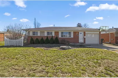 8860 Cherrylawn Drive, Sterling Heights, MI 48313 - Photo 1