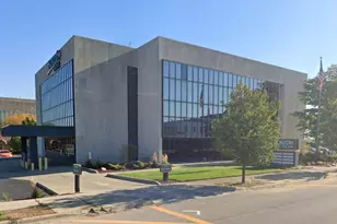 811 Ship St, Saint Joseph, MI 49085 - Photo 1