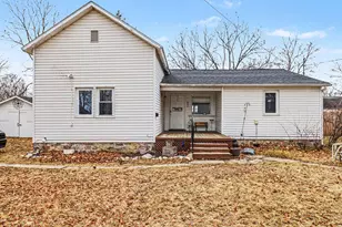 801 N 4th Ave, Big Rapids, MI 49307 - Photo 1