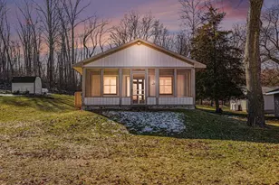 250 Beverly Dr, Coldwater, MI 49036 - Photo 1