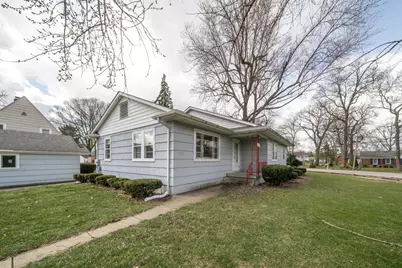 5725 Edgewood Boulevard, Monroe, MI 48161 - Photo 1