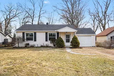 7134 Maplewood Drive, Temperance, MI 48182 - Photo 1