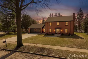 2150 Onekama Dr SE, Grand Rapids, MI 49506 - Photo 1