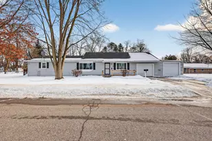 75 Taylor Ave, Battle Creek, MI 49037 - Photo 1