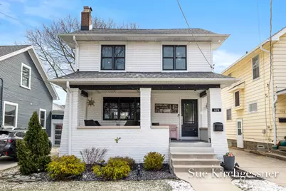 674 Lovett Avenue SE, Grand Rapids, MI 49506 - Photo 1