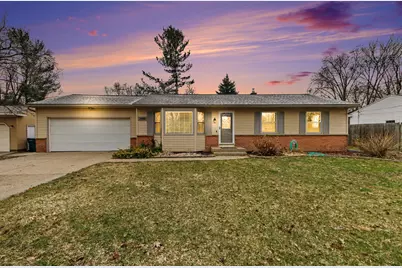 1600 Southlawn Street, Jenison, MI 49428 - Photo 1