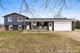 4725 Baldwin St, Hudsonville, MI 49426 - Photo 1