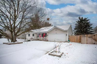 161 W 33rd Street, Holland, MI 49423 - Photo 1