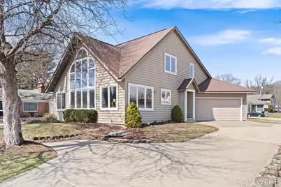 2087 Richardson Avenue, Holland, MI 49424 - Photo 1