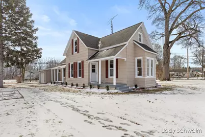 1407 Montgomery Avenue, Muskegon, MI 49441 - Photo 1