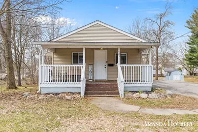 622 N Washington Street, Lowell, MI 49331 - Photo 1