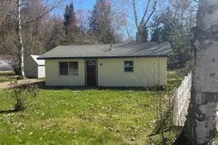 4811 S 33 1/2 Rd, Cadillac, MI 49601 - Photo 2