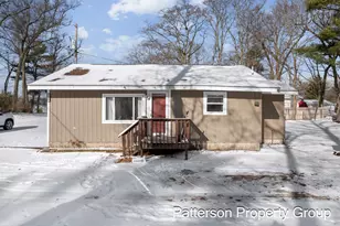 164 E Washington Rd, Twin Lake, MI 49457 - Photo 1