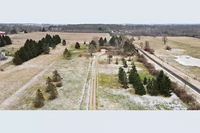 4616 84th Street SE, Caledonia, MI 49316 - Photo 1