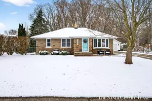 16759 152nd Ave, Spring Lake, MI 49456 - Photo 1