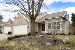 53 Aspen Ln NE, Grand Rapids, MI 49546 - Photo 1
