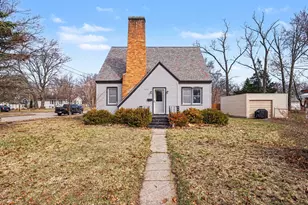 1356 Evanston Ave, Muskegon, MI 49442 - Photo 1
