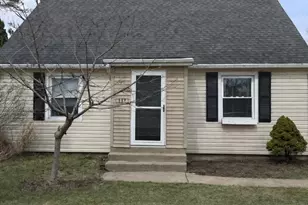 137 Williams Dr, Battle Creek, MI 49015 - Photo 1