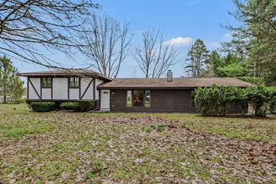 50507 Pleasant Street, Dowagiac, MI 49047 - Photo 1