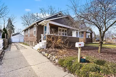 540 Woodridge Street NE, Grand Rapids, MI 49505 - Photo 1