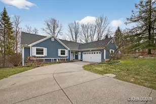 3430 Eastridge Ct NE, Grand Rapids, MI 49525 - Photo 1