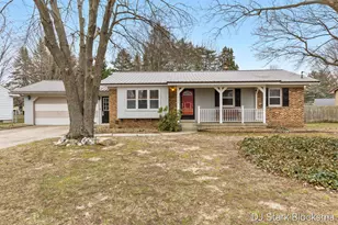 7154 Westwood Dr, Jenison, MI 49428 - Photo 1