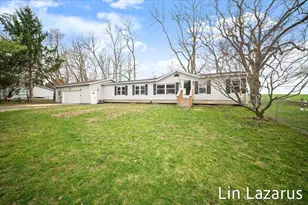 65484 Parkwood Ct, Paw Paw, MI 49079 - Photo 1