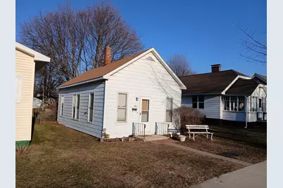 413.5 N Robert Street, Ludington, MI 49431 - Photo 1