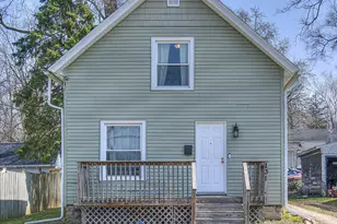 131 Willow St, Jackson, MI 49202 - Photo 1